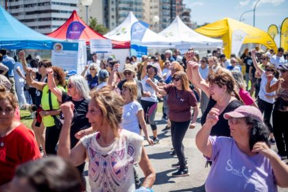 Detección precoz del ACV: El Municipio convoca a las escuelas a participar del Festival Héroes FAST en Plaza España