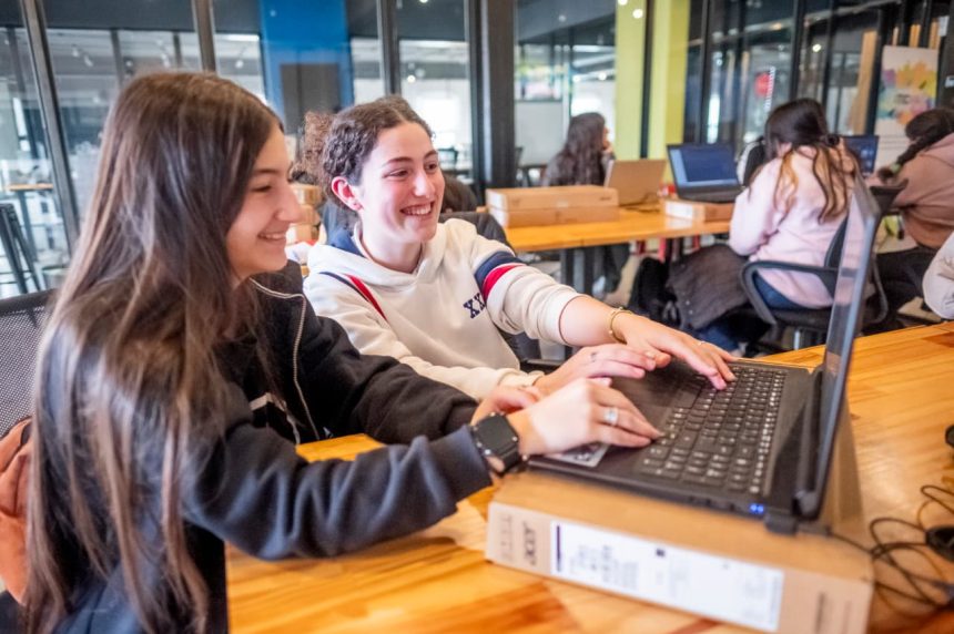 El Club de Chicas Programadoras presenta Game Lab, una propuesta para convertir una idea en un videojuego real