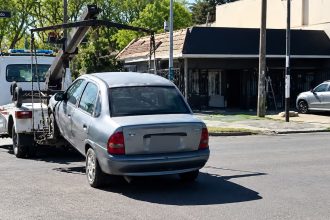 El Municipio secuestró el vehículo que casi atropella a un grupo de personas a la salida de un boliche