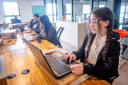 Se reprograma la nueva edición del Club de Chicas Programadoras: Game Lab, para convertir una idea en un videojuego real